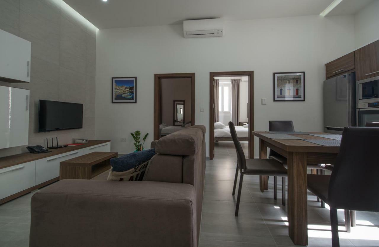 Hacienda Apartments Sliema Exterior photo