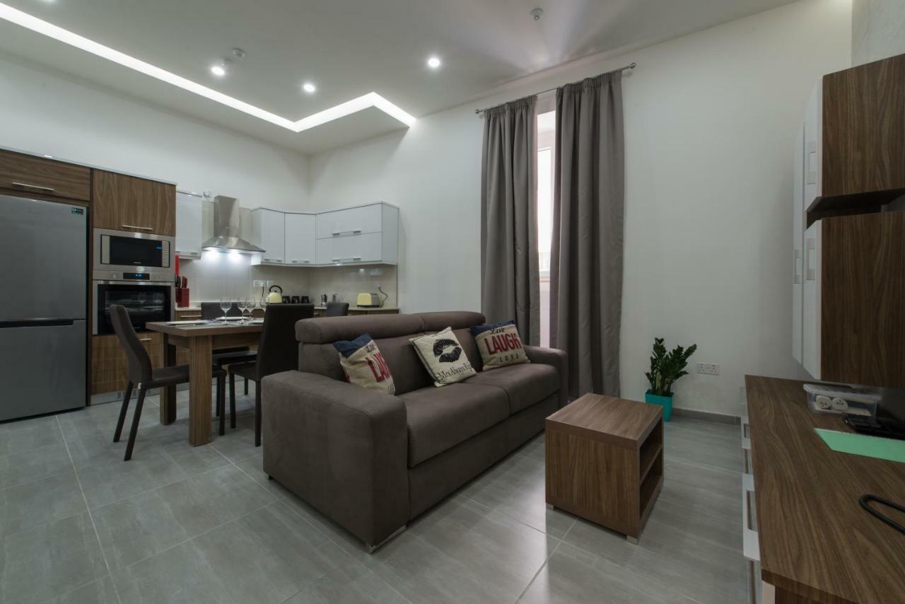 Hacienda Apartments Sliema Exterior photo
